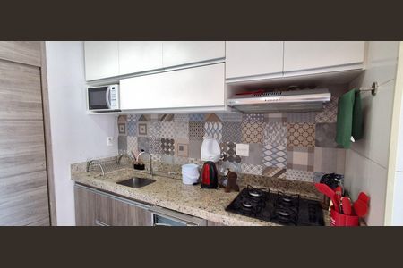 Apartamento à venda com 80m², 2 quartos e 2 vagasCozinha