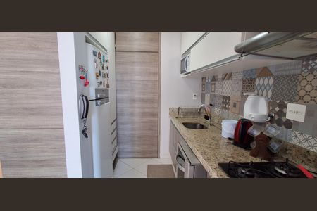 Apartamento à venda com 80m², 2 quartos e 2 vagasCozinha