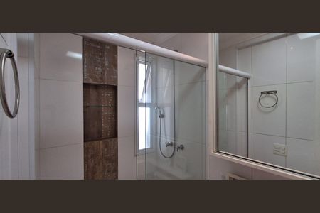 Apartamento à venda com 80m², 2 quartos e 2 vagasBanheiro Social