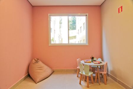 Apartamento para alugar com 34m², 2 quartos e sem vaga Apartamento para alugar com 34m², 2 quartos e sem vagaÁrea comum - Brinquedoteca