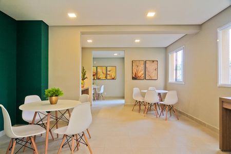 Apartamento para alugar com 34m², 2 quartos e sem vaga Apartamento para alugar com 34m², 2 quartos e sem vagaÁrea comum - Salão de festas