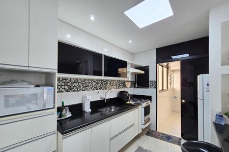 Apartamento à venda com 118m², 3 quartos e 2 vagasCozinha