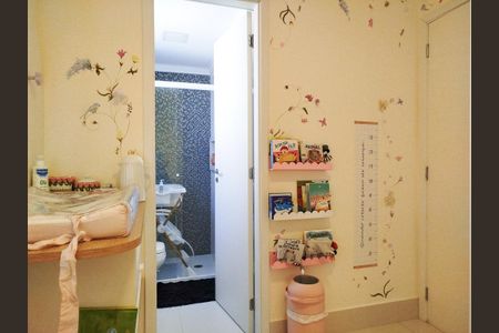 Apartamento para alugar com 120m², 3 quartos e 2 vagasSuíte 1