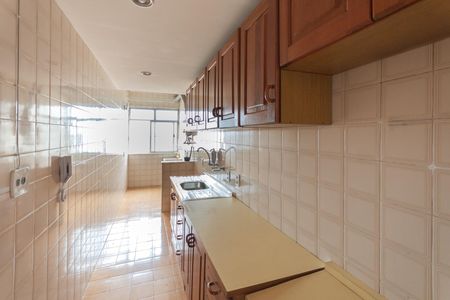 Apartamento à venda com 73m², 3 quartos e 1 vagaCozinha e Área de Serviço