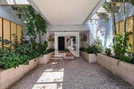 Apartamento à venda com 73m², 3 quartos e 1 vaga Apartamento à venda com 73m², 3 quartos e 1 vagaÁrea comum