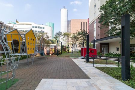 Apartamento à venda com 132m², 3 quartos e 2 vagas Apartamento à venda com 132m², 3 quartos e 2 vagasÁrea comum - Playground