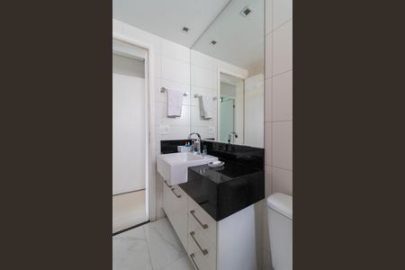 Apartamento à venda com 132m², 3 quartos e 2 vagas Apartamento à venda com 132m², 3 quartos e 2 vagasBanheiro