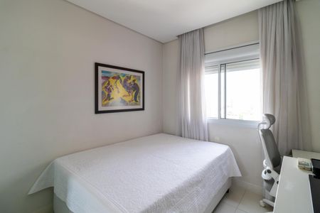 Apartamento à venda com 132m², 3 quartos e 2 vagas Apartamento à venda com 132m², 3 quartos e 2 vagasQuarto 2