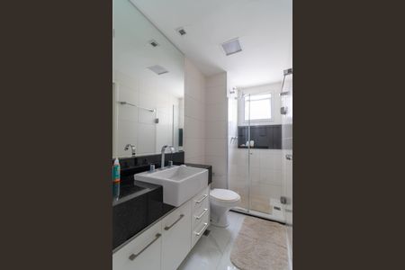 Apartamento à venda com 132m², 3 quartos e 2 vagas Apartamento à venda com 132m², 3 quartos e 2 vagasBanheiro