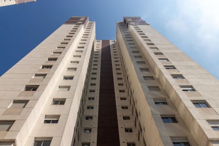 Apartamento à venda com 132m², 3 quartos e 2 vagas Apartamento à venda com 132m², 3 quartos e 2 vagasFachada