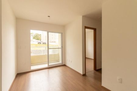 Sala de apartamento para alugar com 2 quartos, 44m² em Cidade Industrial de Curitiba, Curitiba