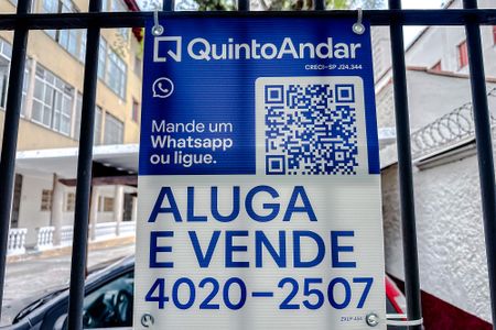 Apartamento à venda com 45m², 1 quarto e 1 vagaPlaquinha