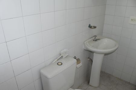 Banheiro da Suíte  de apartamento para alugar com 1 quarto, 47m² em Centro Histórico de São Paulo, São Paulo