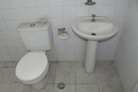 Banheiro da Suíte  de apartamento para alugar com 1 quarto, 47m² em Centro Histórico de São Paulo, São Paulo