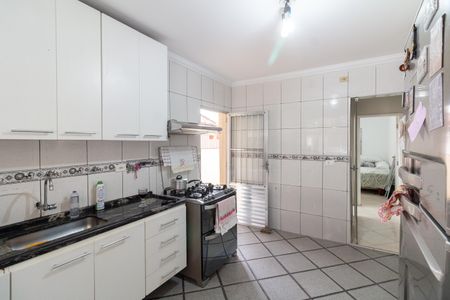 Casa à venda com 160m², 3 quartos e 2 vagas Casa à venda com 160m², 3 quartos e 2 vagasCozinha
