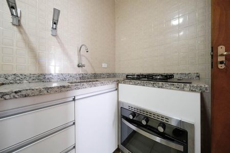 Apartamento para alugar com 120m², 2 quartos e 2 vagasCozinha