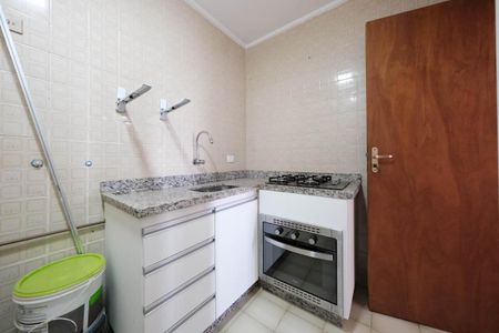 Apartamento para alugar com 120m², 2 quartos e 2 vagasCozinha