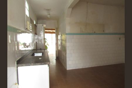 Casa para alugar com 164m², 3 quartos e 3 vagasCozinha