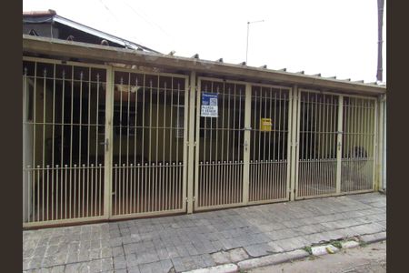 Casa para alugar com 164m², 3 quartos e 3 vagasFachada