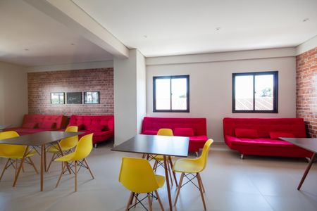 Apartamento à venda com 24m², 1 quarto e sem vaga Apartamento à venda com 24m², 1 quarto e sem vagaÁrea comum - Salão de festas