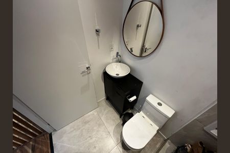 Banheiro de kitnet/studio para alugar com 1 quarto, 26m² em Limão, São Paulo