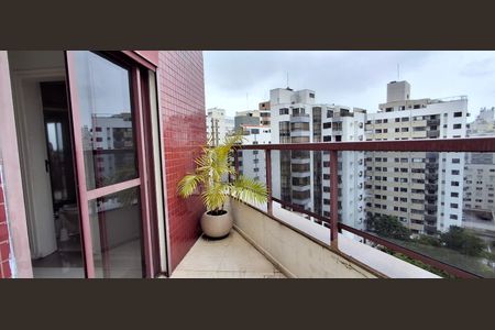 Apartamento para alugar com 316m², 5 quartos e 3 vagas Apartamento para alugar com 316m², 5 quartos e 3 vagasVaranda da Área Gourmet