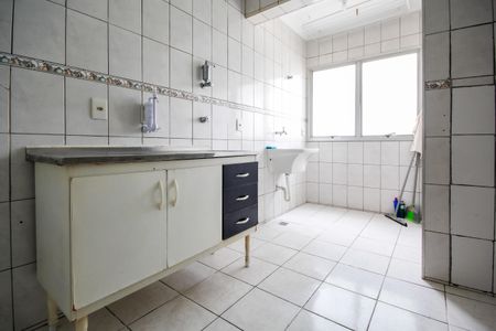 Apartamento à venda com 57m², 2 quartos e 1 vaga Apartamento à venda com 57m², 2 quartos e 1 vagaCozinha