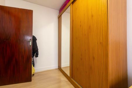 Casa à venda com 216m², 3 quartos e 1 vaga Casa à venda com 216m², 3 quartos e 1 vagaQuarto 2