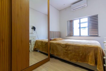 Casa à venda com 216m², 3 quartos e 1 vaga Casa à venda com 216m², 3 quartos e 1 vagaQuarto 2