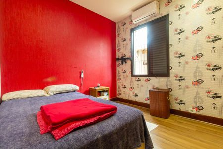 Casa à venda com 216m², 3 quartos e 1 vaga Casa à venda com 216m², 3 quartos e 1 vagaQuarto 3