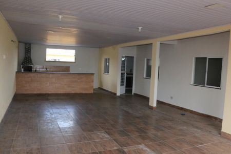 Salão de Festas de casa para alugar com 2 quartos, 75m² em Comendador Soares, Nova Iguaçu