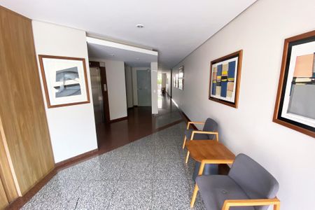 Apartamento para alugar com 56m², 1 quarto e 1 vaga Apartamento para alugar com 56m², 1 quarto e 1 vagaHall de entrada