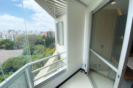 Apartamento para alugar com 56m², 1 quarto e 1 vaga Apartamento para alugar com 56m², 1 quarto e 1 vagaVaranda Sala de jantar