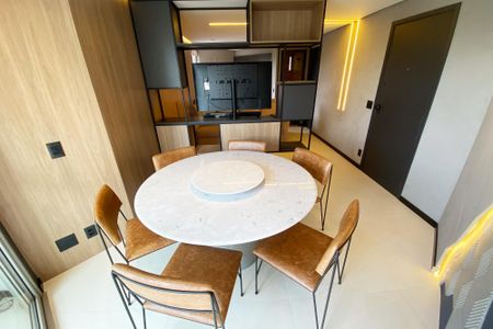 Apartamento para alugar com 56m², 1 quarto e 1 vaga Apartamento para alugar com 56m², 1 quarto e 1 vagaSala de Jantar