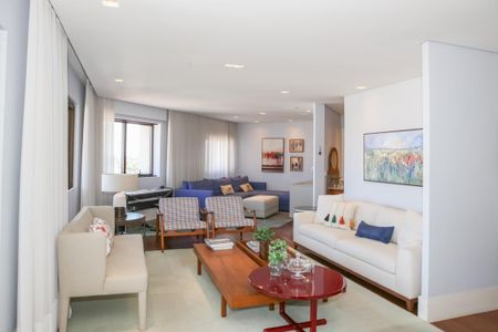 Sala de apartamento à venda com 3 quartos, 218m² em Perdizes, São Paulo