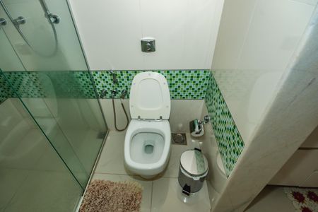 Casa à venda com 300m², 3 quartos e 3 vagasBanheiro Social 2