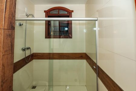 Casa à venda com 300m², 3 quartos e 3 vagasBanheiro Social