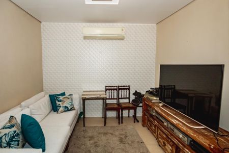 Casa à venda com 300m², 3 quartos e 3 vagasÁrea comum