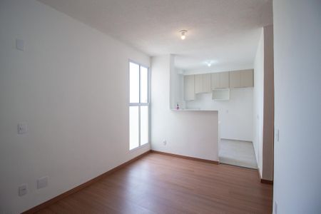 Sala  de apartamento para alugar com 2 quartos, 42m² em Zona Oeste, Sorocaba