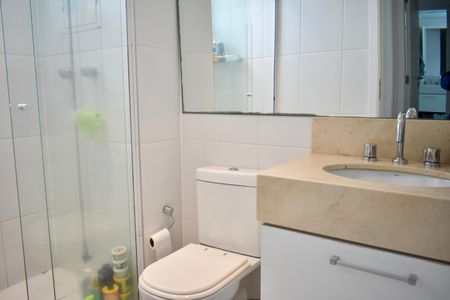 Apartamento à venda com 100m², 3 quartos e 2 vagasBanheiro Social