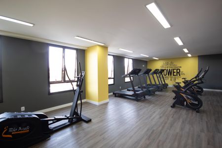 Apartamento à venda com 36m², 2 quartos e 1 vaga Apartamento à venda com 36m², 2 quartos e 1 vagaÁrea comum - Academia