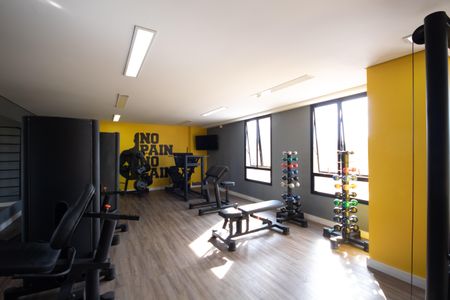 Apartamento à venda com 36m², 2 quartos e 1 vaga Apartamento à venda com 36m², 2 quartos e 1 vagaÁrea comum - Academia