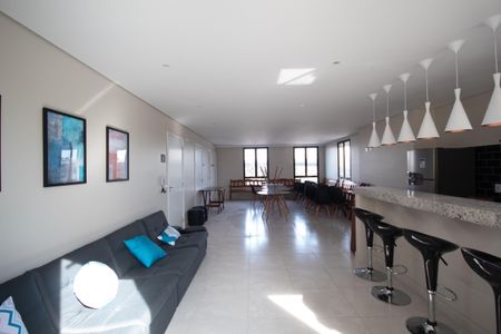 Apartamento à venda com 36m², 2 quartos e 1 vaga Apartamento à venda com 36m², 2 quartos e 1 vagaÁrea comum - Salão de festas