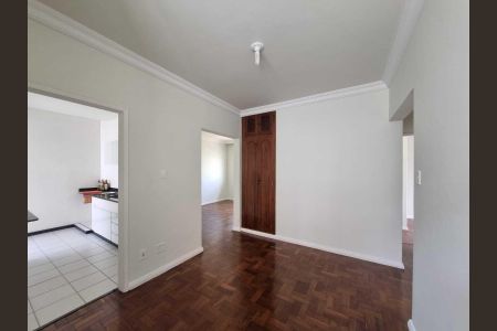 Sala de apartamento para alugar com 3 quartos, 90m² em Sion, Belo Horizonte