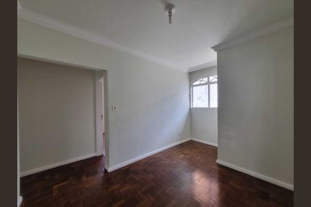 Sala de apartamento para alugar com 3 quartos, 90m² em Sion, Belo Horizonte