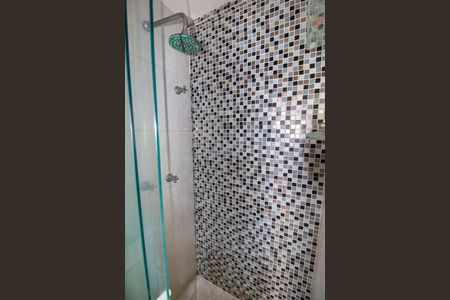 Apartamento à venda com 70m², 3 quartos e 1 vaga Apartamento à venda com 70m², 3 quartos e 1 vagaBanheiro da Suíte