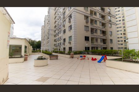 Apartamento à venda com 70m², 3 quartos e 1 vaga Apartamento à venda com 70m², 3 quartos e 1 vagaÁrea comum