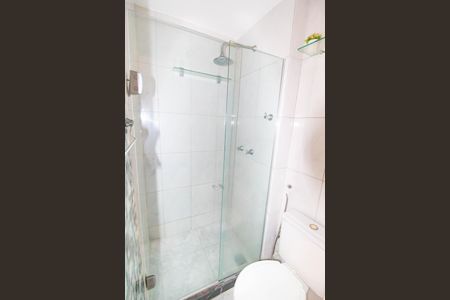 Apartamento à venda com 70m², 3 quartos e 1 vaga Apartamento à venda com 70m², 3 quartos e 1 vagaBanheiro Social