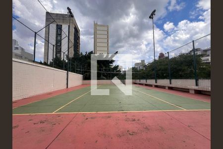 Apartamento para alugar com 100m², 1 quarto e 1 vaga