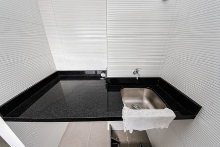 Apartamento à venda com 27m², 1 quarto e sem vaga Apartamento à venda com 27m², 1 quarto e sem vagaCozinha